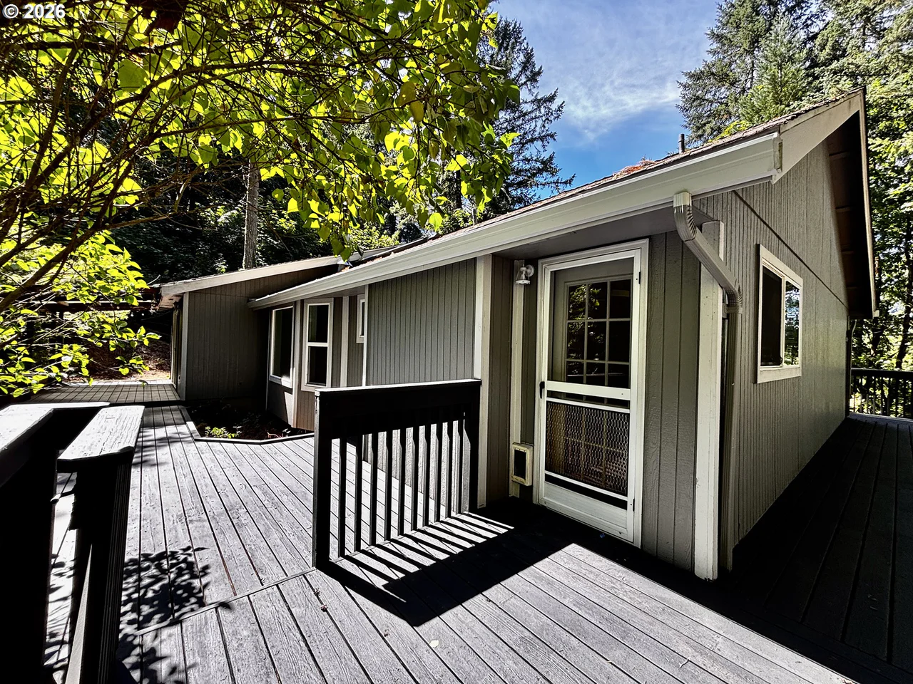 867 S 71st ST, Springfield, OR 97478, photo 6 of 48