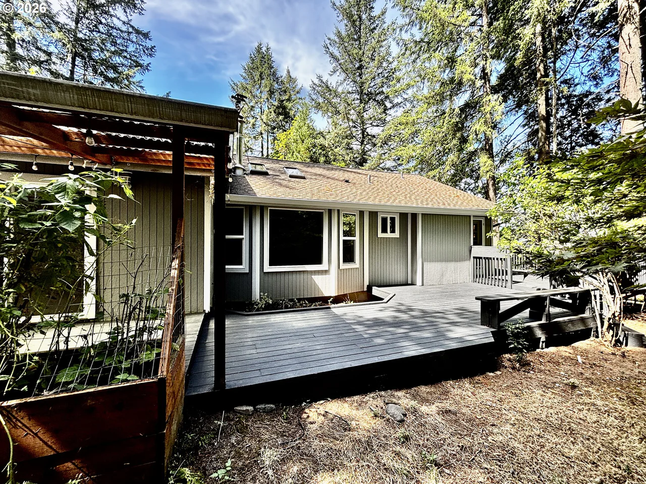867 S 71st ST, Springfield, OR 97478, photo 7 of 48