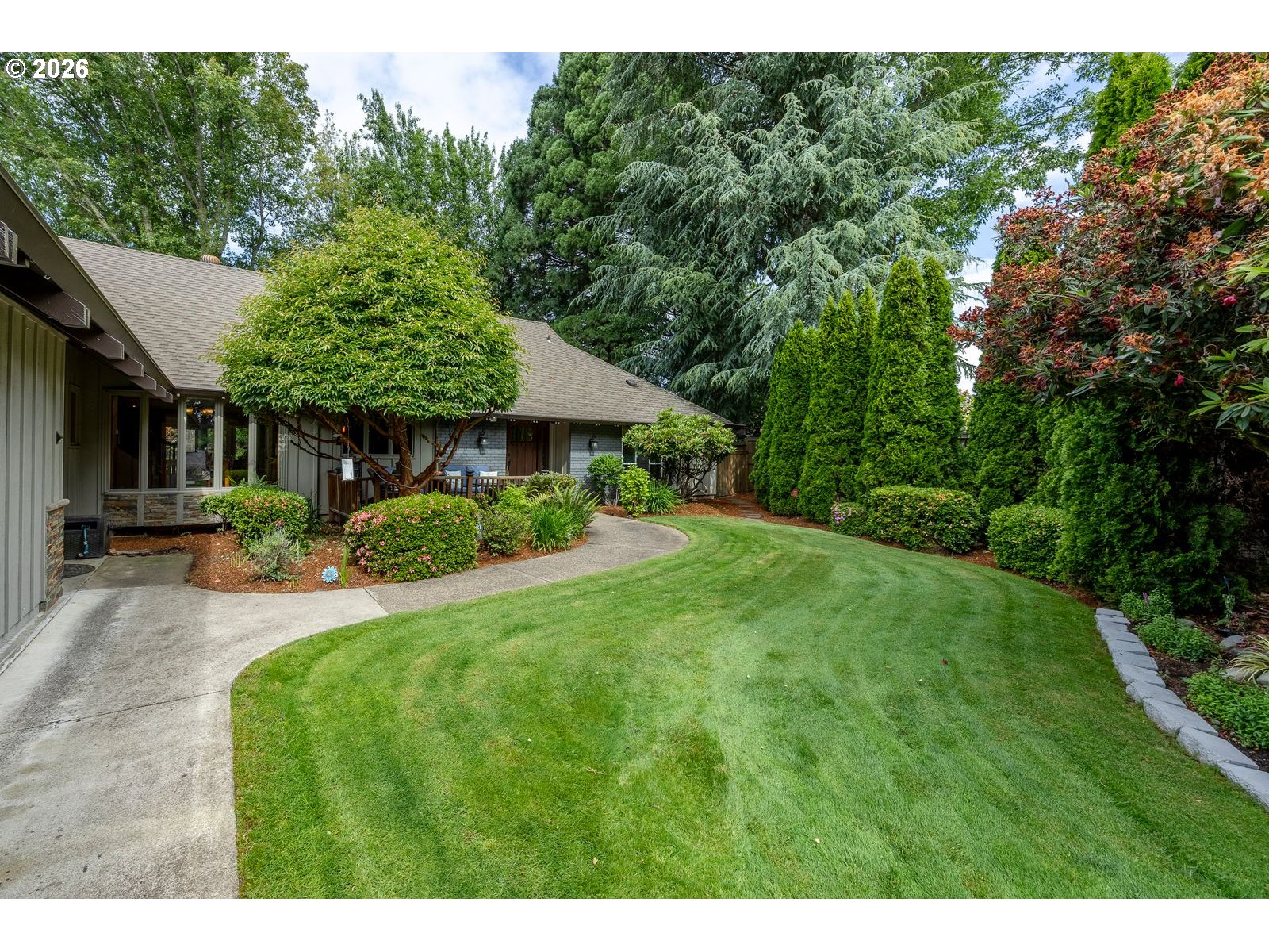 2798 FIRWOOD WAY, Eugene, OR 97401, photo 3 of 48