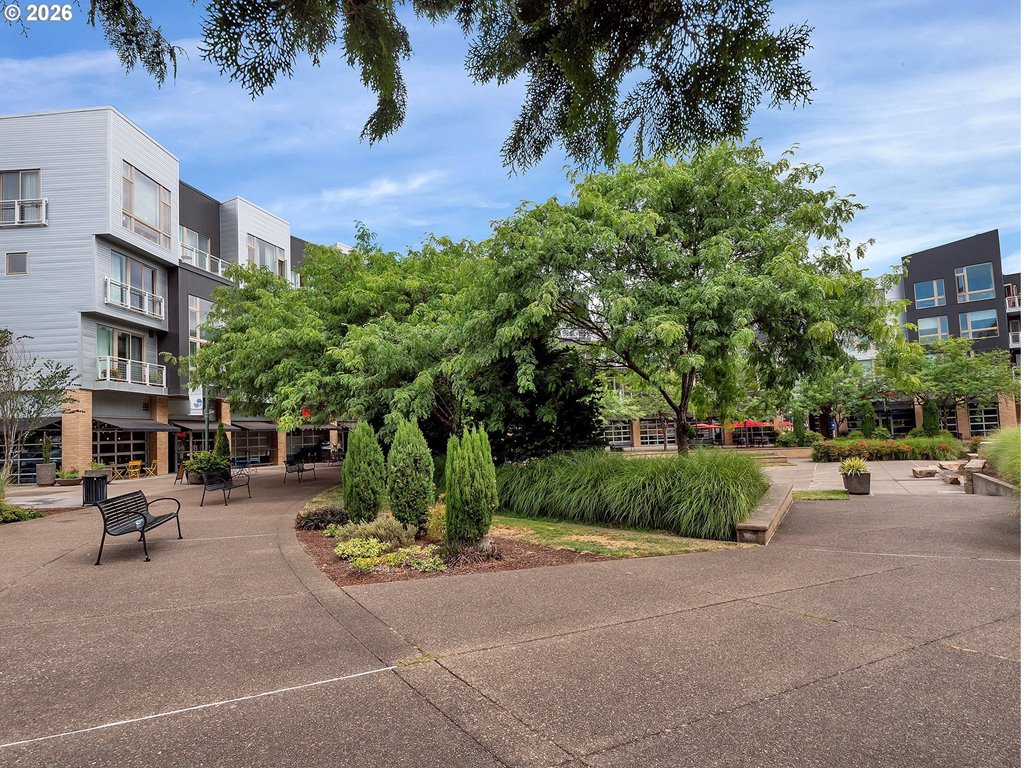 12600 SW Crescent St Unit 420