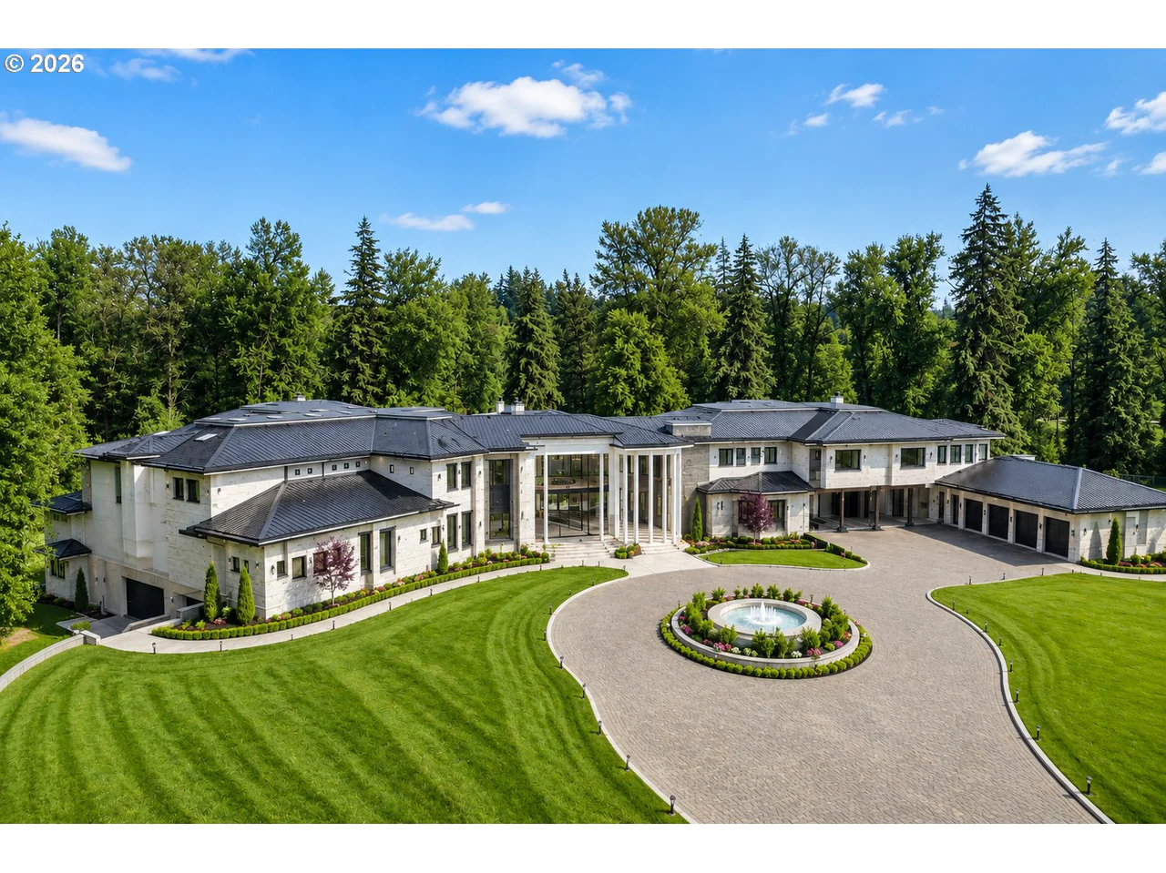 32020 SW PEACH COVE RD, West Linn, OR 97068, photo 4 of 28