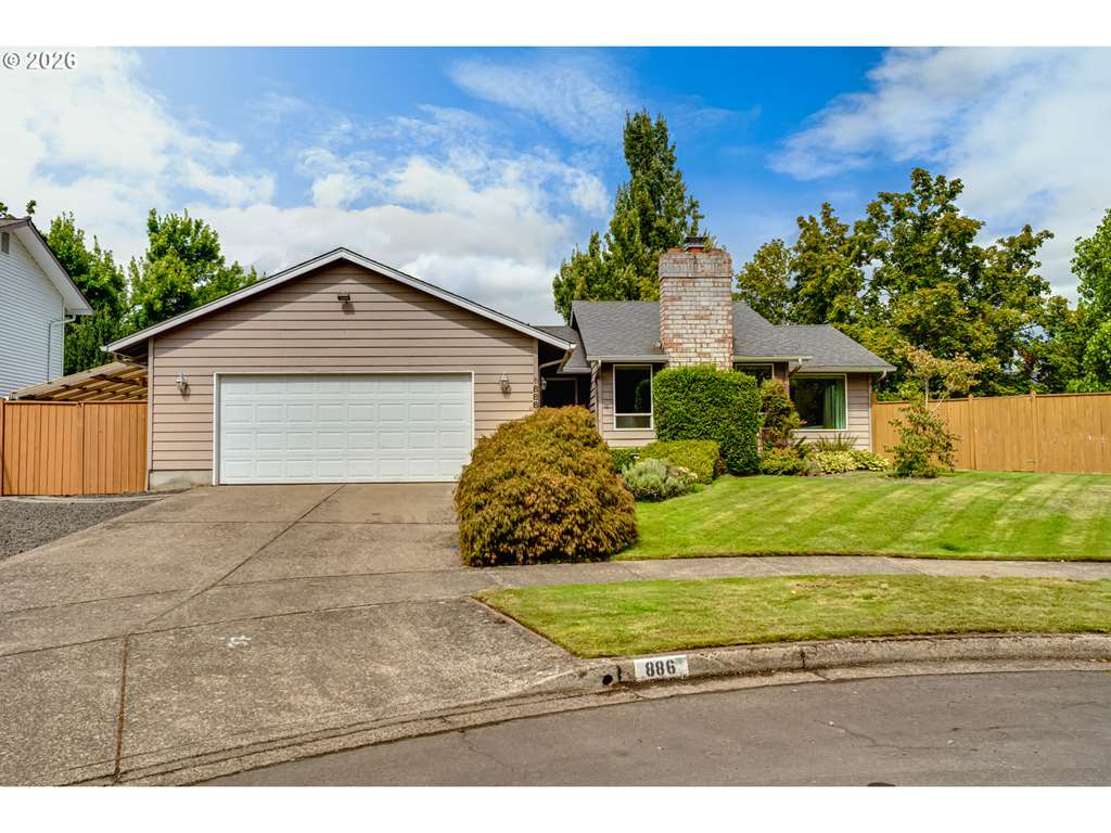 886 River Hills Dr