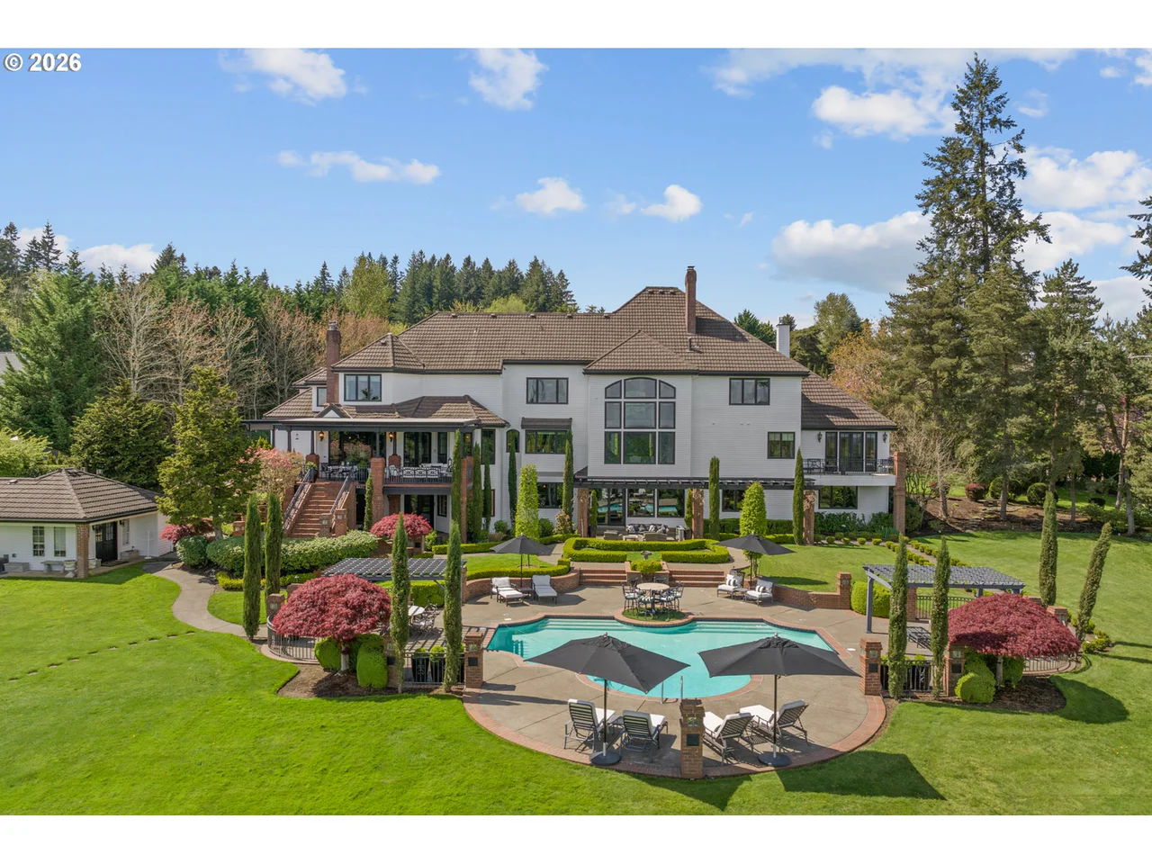 24770 SW VALLEY VIEW RD, West Linn, OR 97068, photo 6 of 48