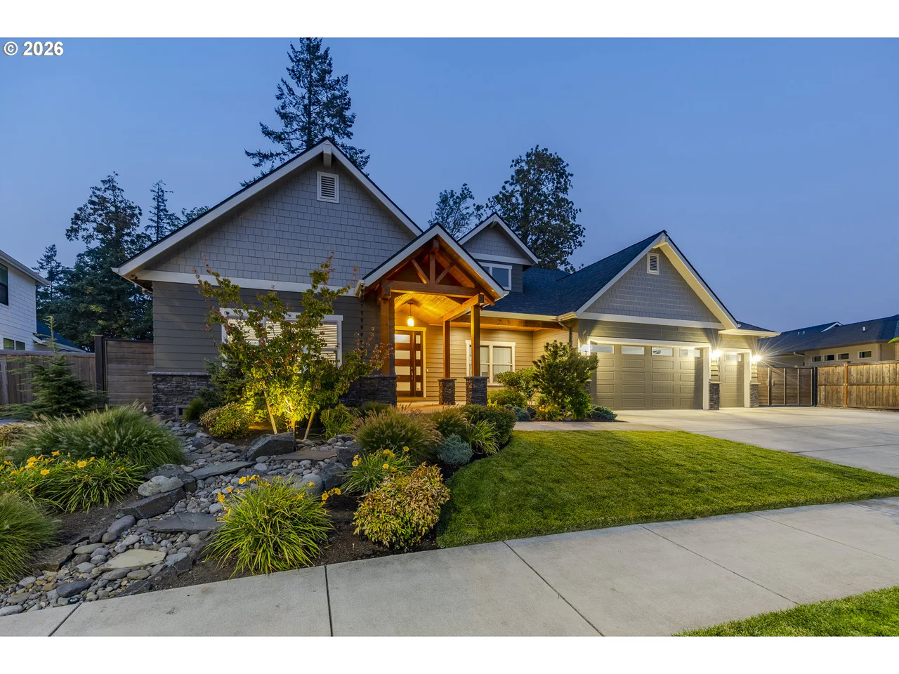 1822 JOHN DAY DR, Eugene, OR 97408, photo 3 of 48