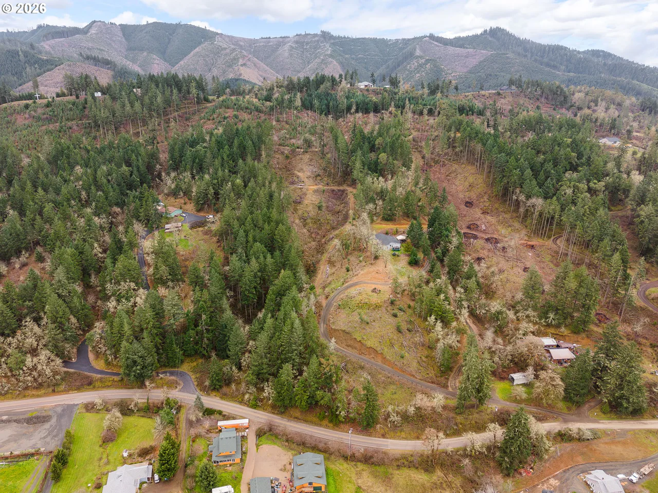 0 South Side RD, Sutherlin, OR 97479, photo 2 of 18