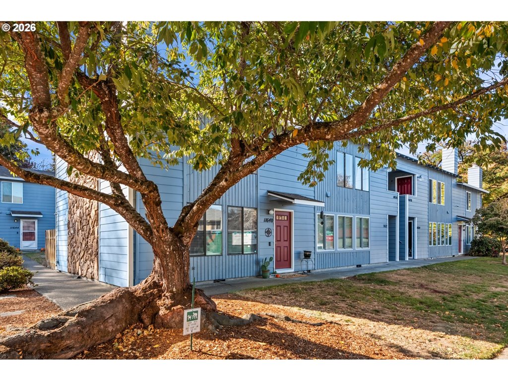 11640 SW Iron Horse Ln