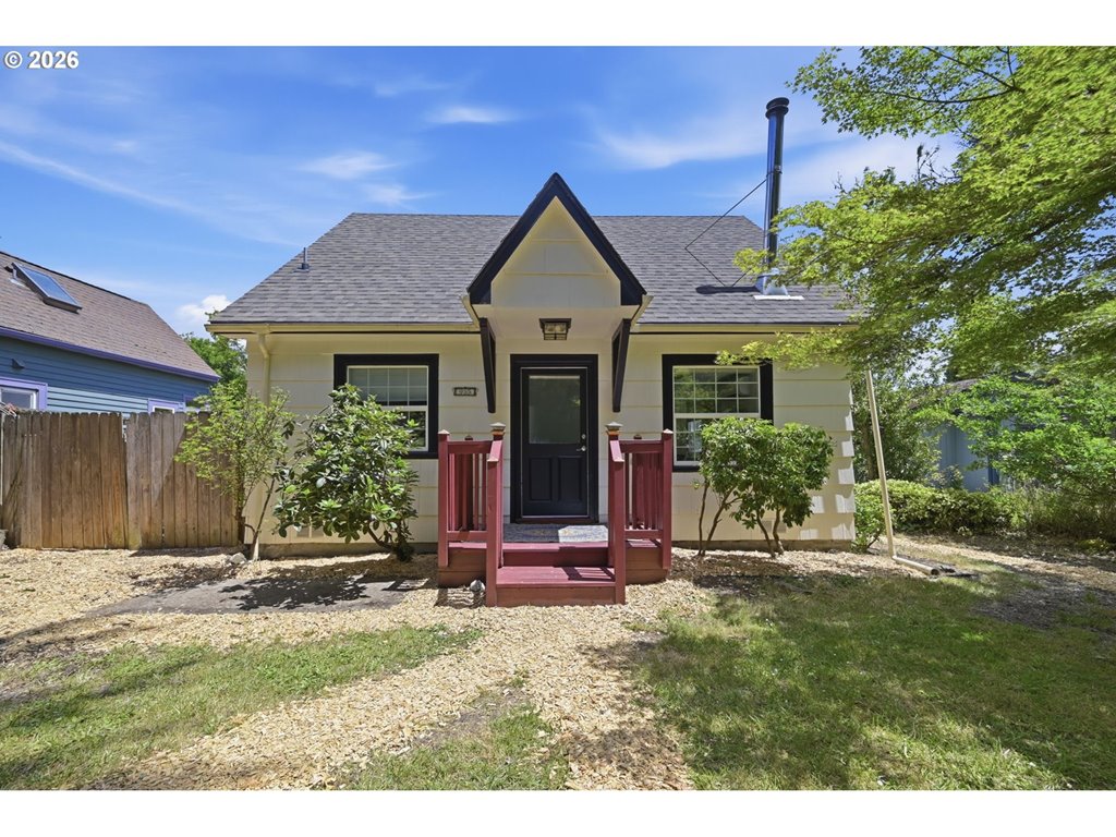 955 Kelly Blvd