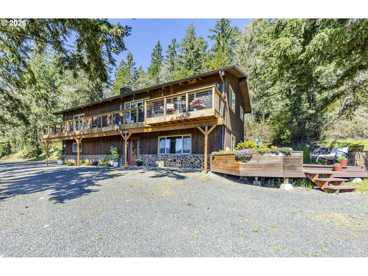 38289 HAROLDS RD, Dexter, OR 97431, photo 2 of 48