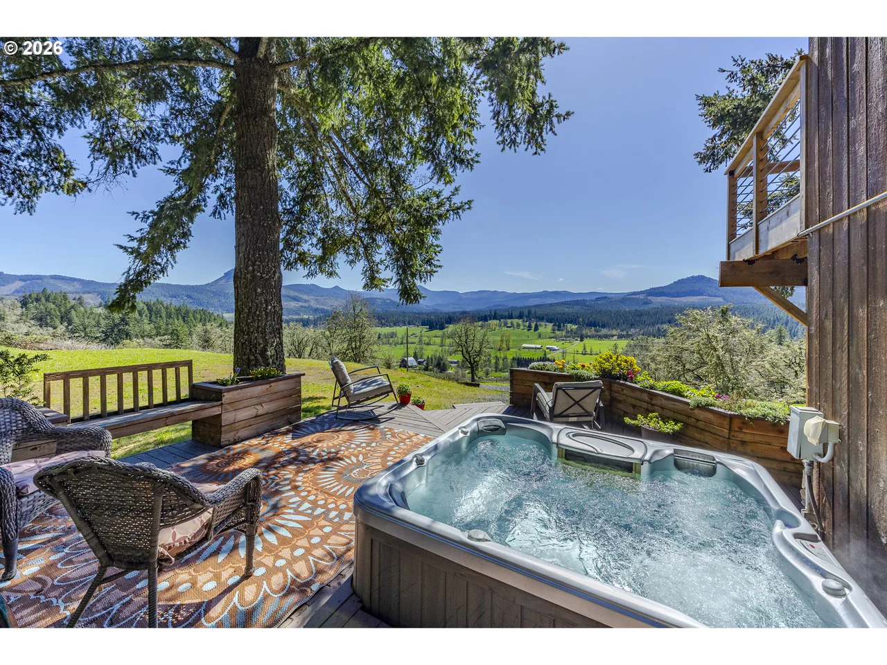 38289 HAROLDS RD, Dexter, OR 97431, photo 3 of 48