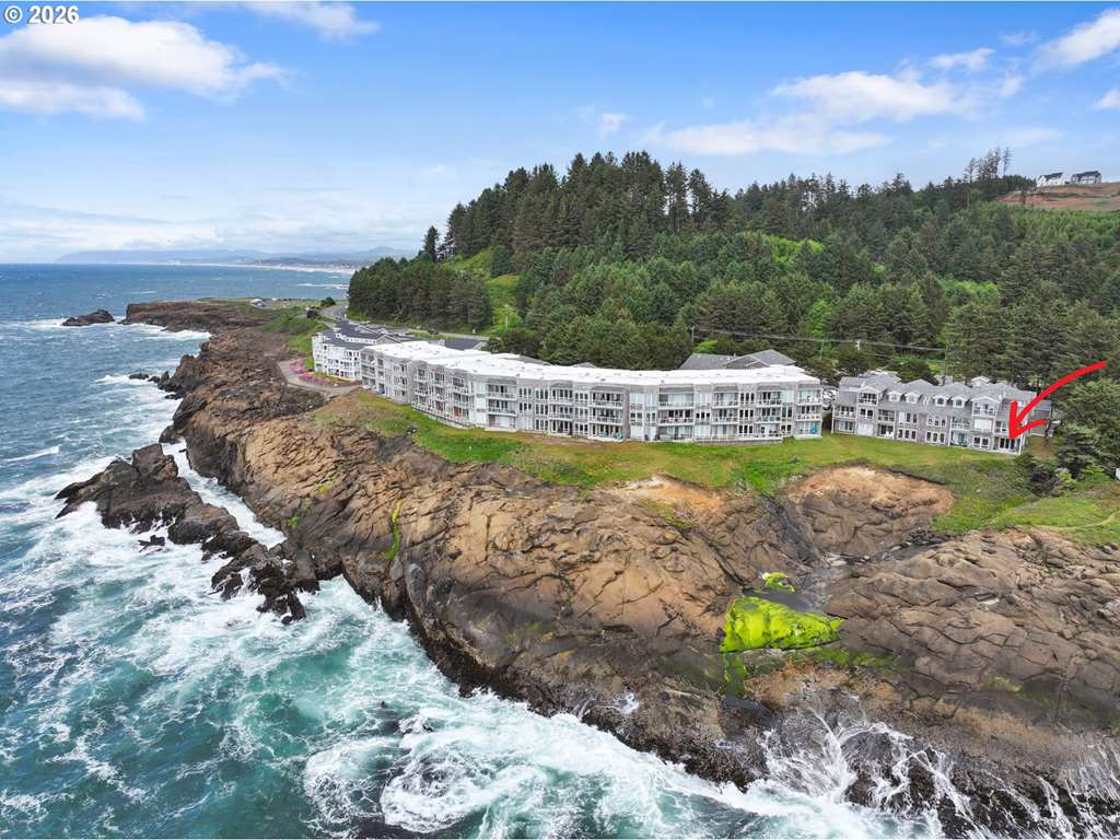 1113 N Highway 101