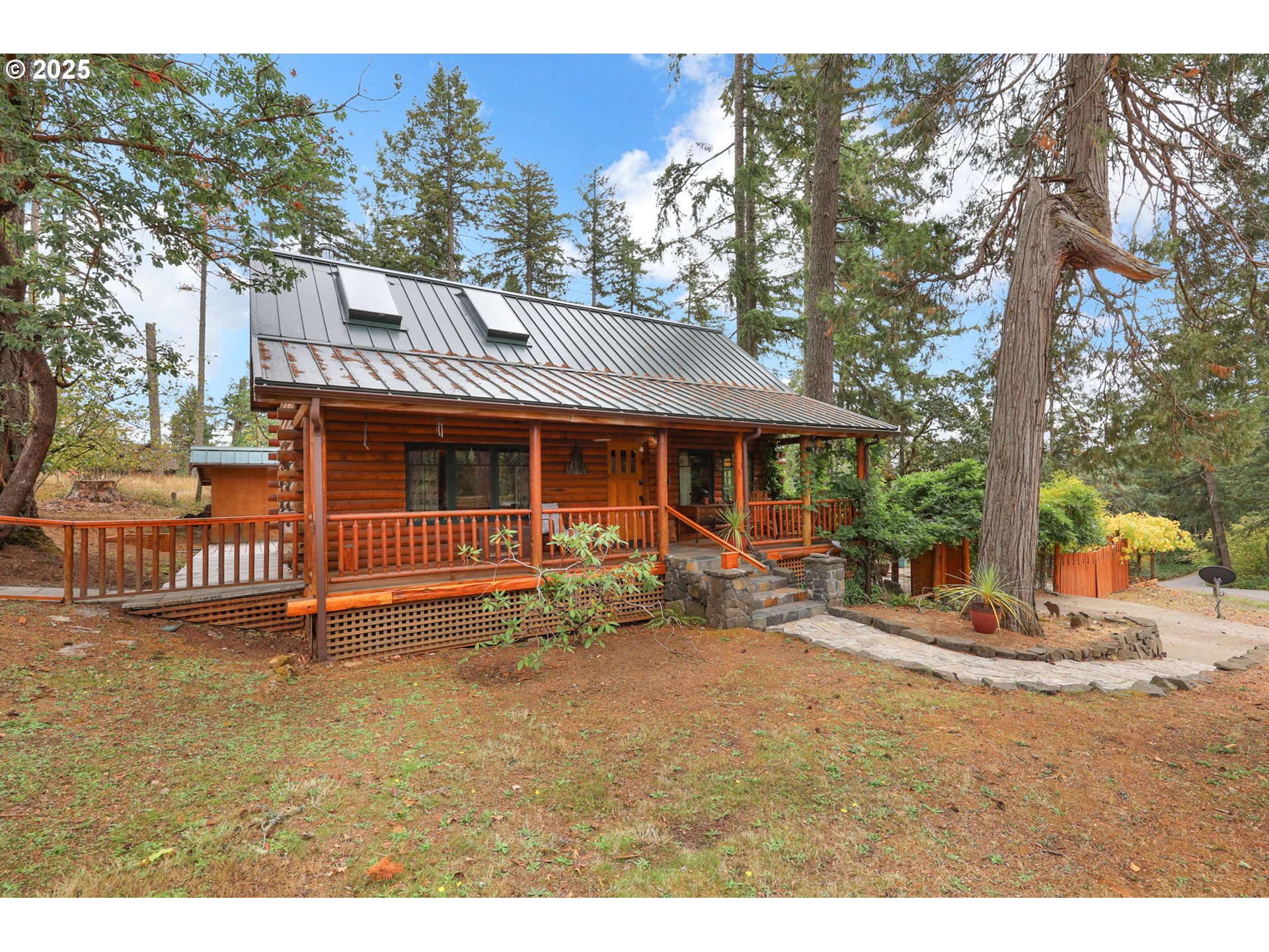 84771 MURDOCK RD, Eugene, OR 97405, photo 3 of 46