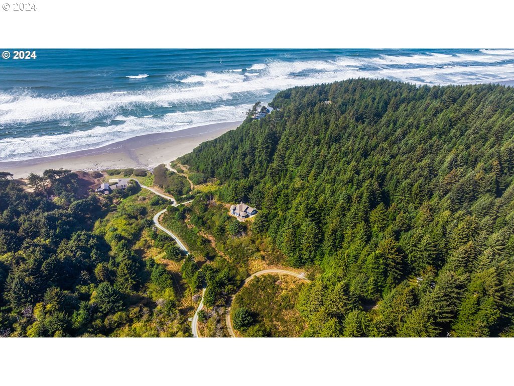 00 1807 Agate LN, Bandon, OR 97411, photo 7 of 12