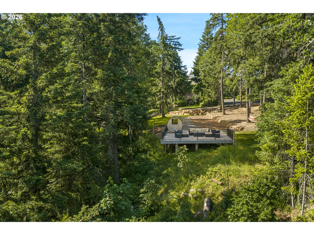 4050 SYLVESTER DR, Hood River, OR 97031, photo 5 of 48