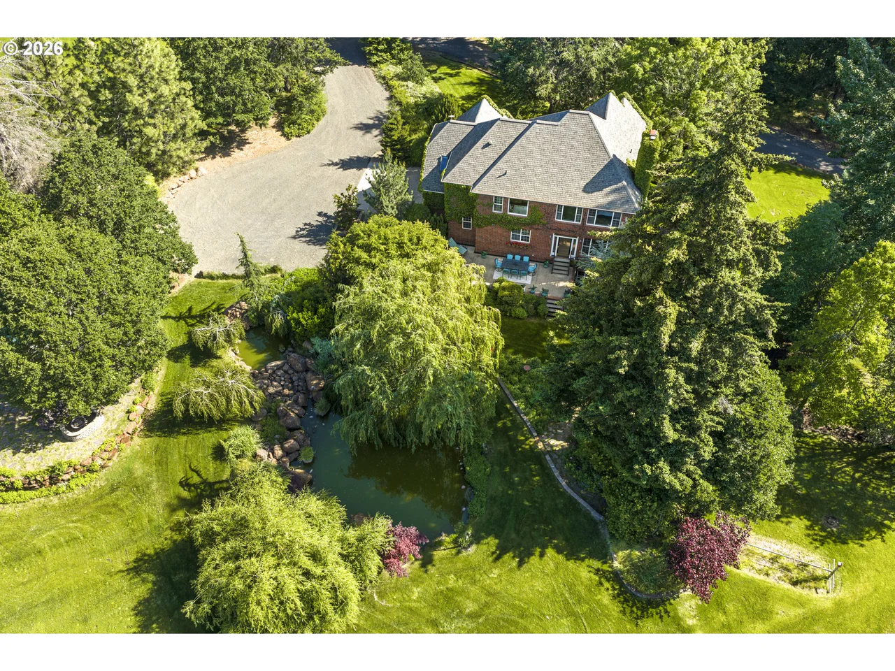 4050 SYLVESTER DR, Hood River, OR 97031, photo 1 of 48