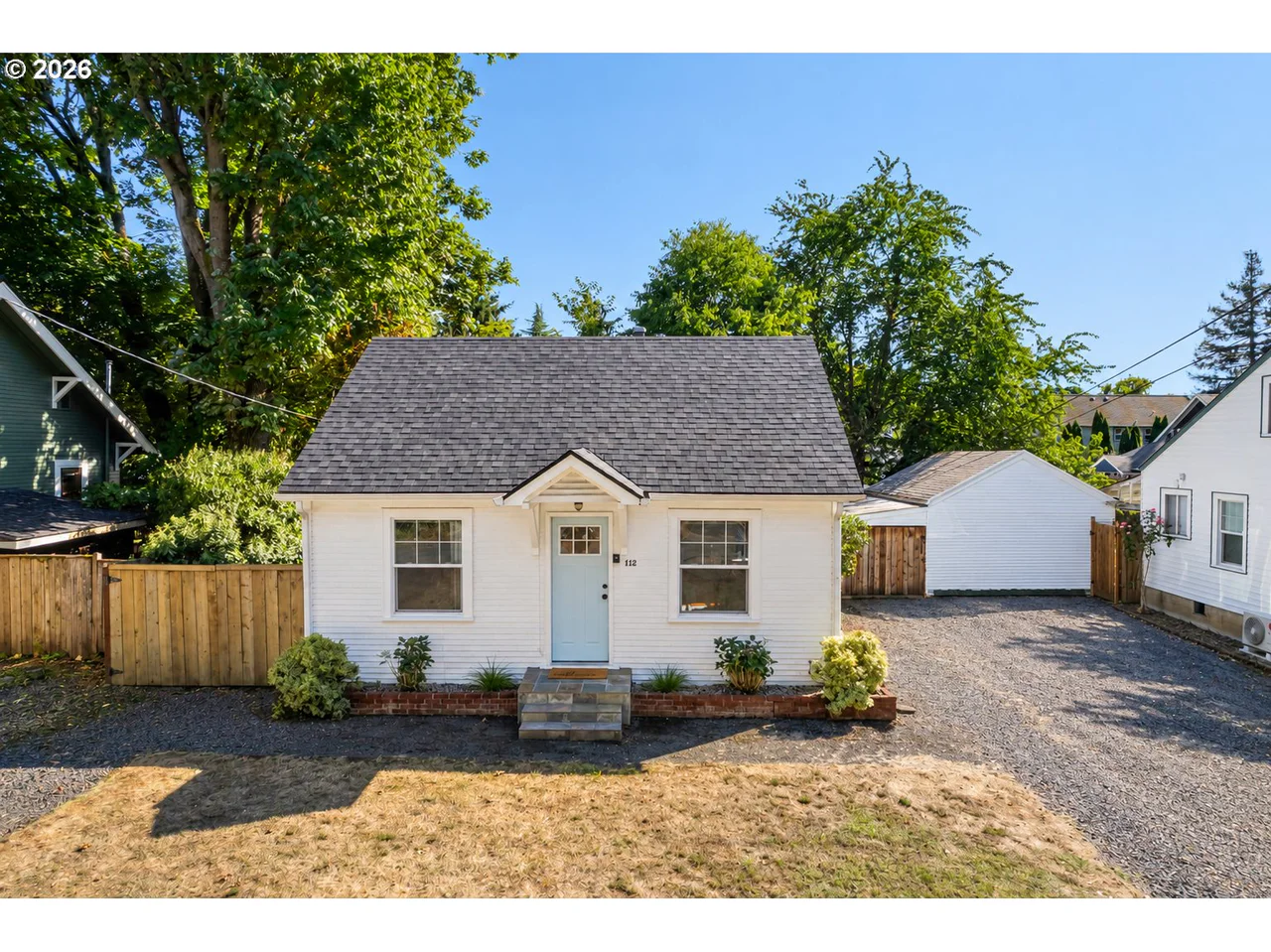 112 Hansen Ln