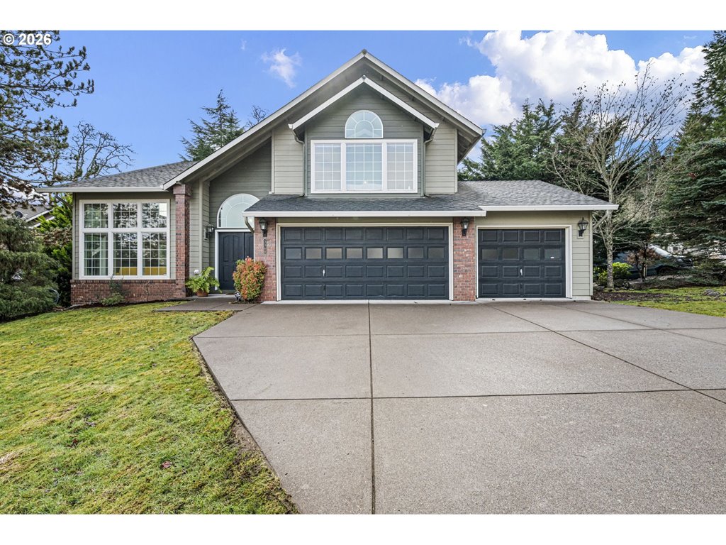 3368 Bentley Ave