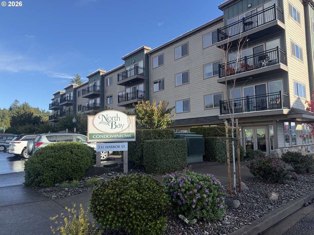 211 Harbor St Unit 33