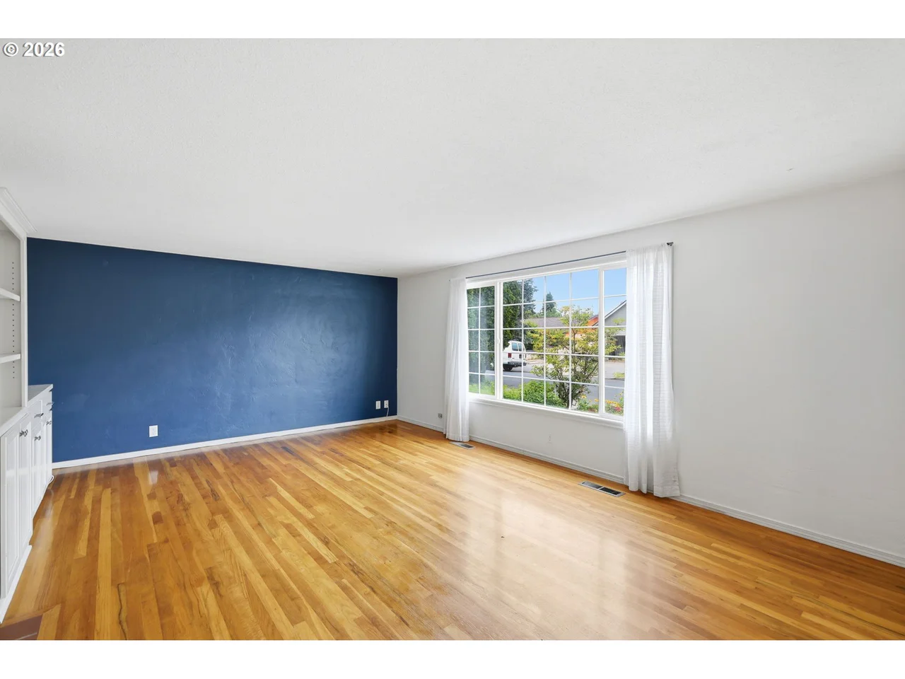 132 FORMAC AVE, Eugene, OR 97404, photo 7 of 34