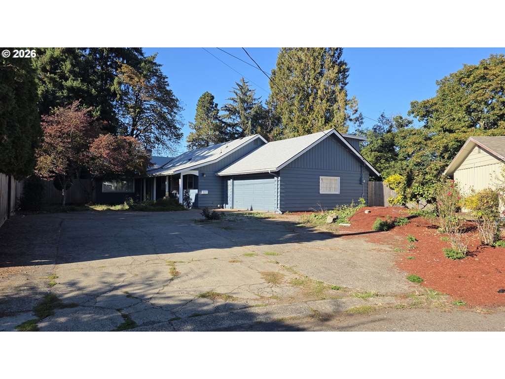 551 Shire Ct