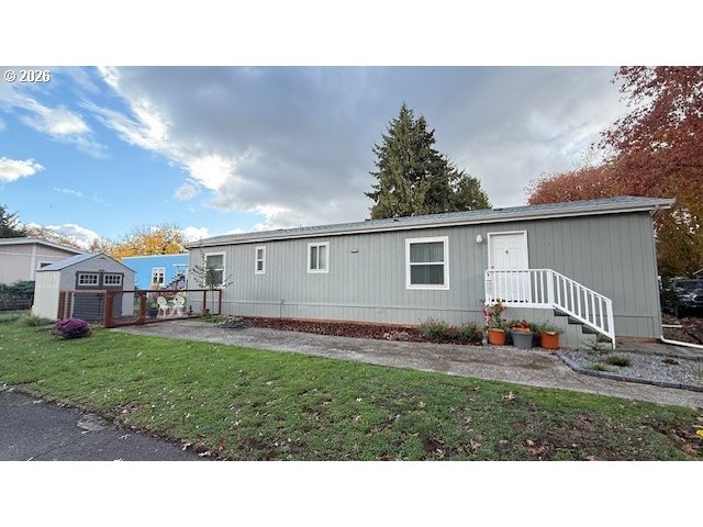 1475 GREEN ACRES RD, Eugene, OR 97408, photo 8 of 39