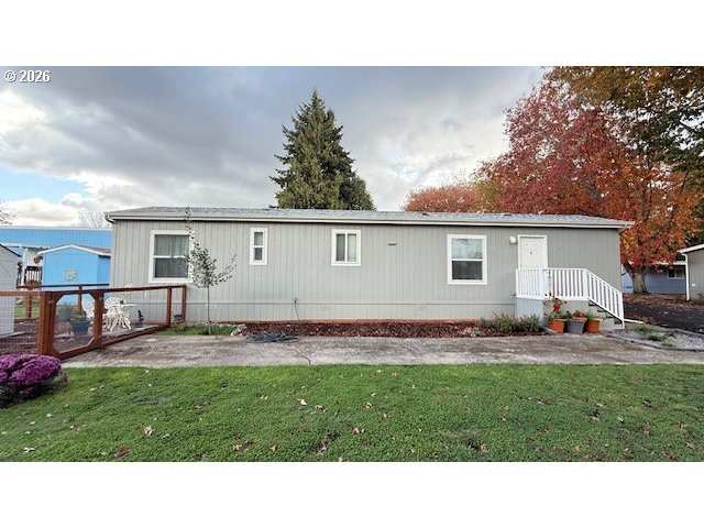 1475 GREEN ACRES RD, Eugene, OR 97408, photo 7 of 39