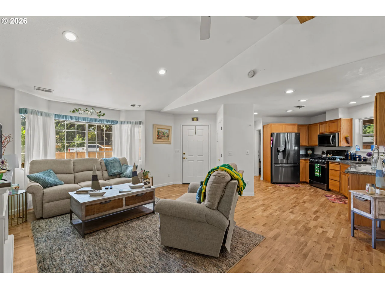 1140 TRAIL AVE, Eugene, OR 97404, photo 5 of 31