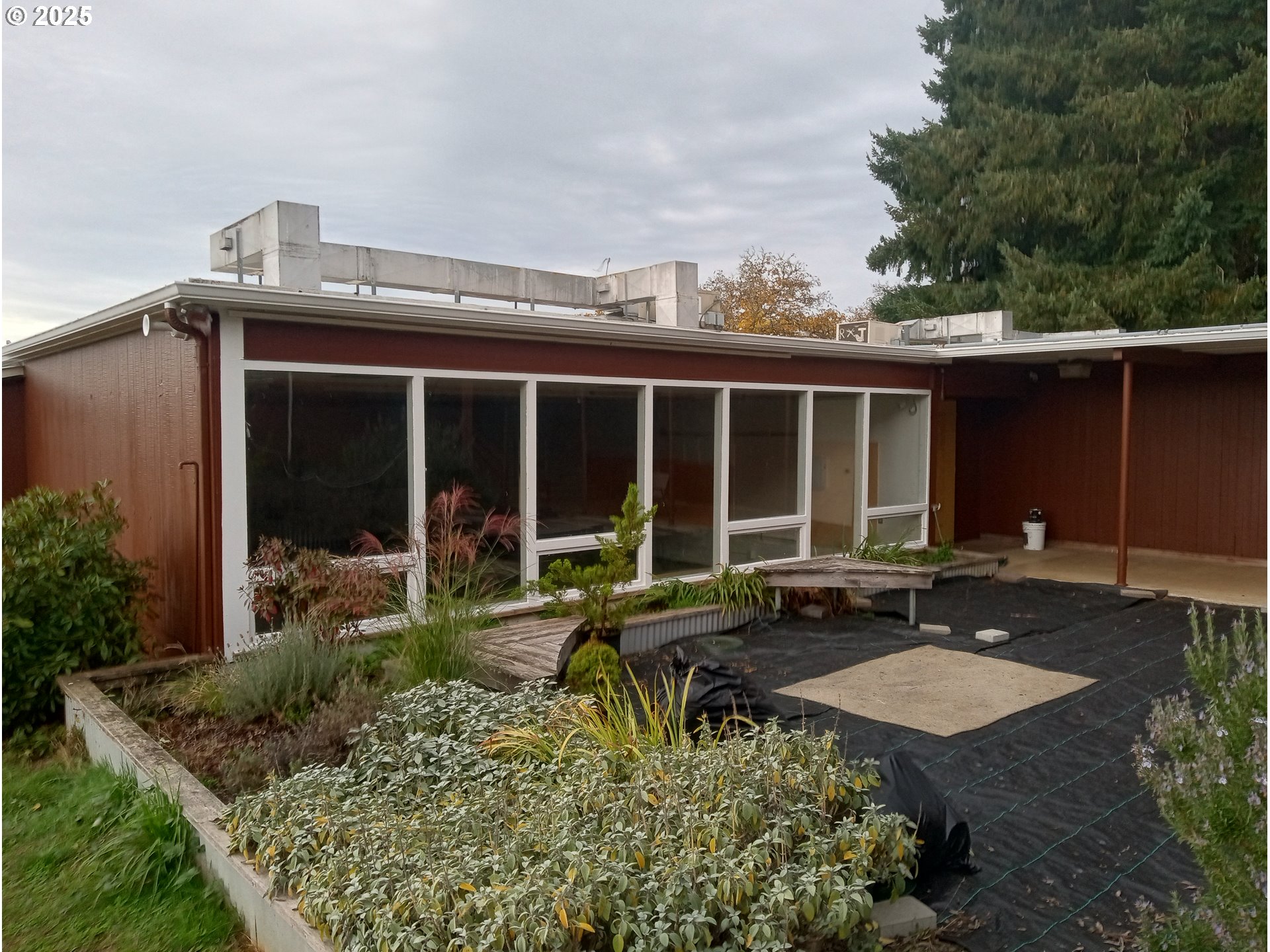 80304 OLD LORANE RD, Eugene, OR 97405, photo 3 of 25