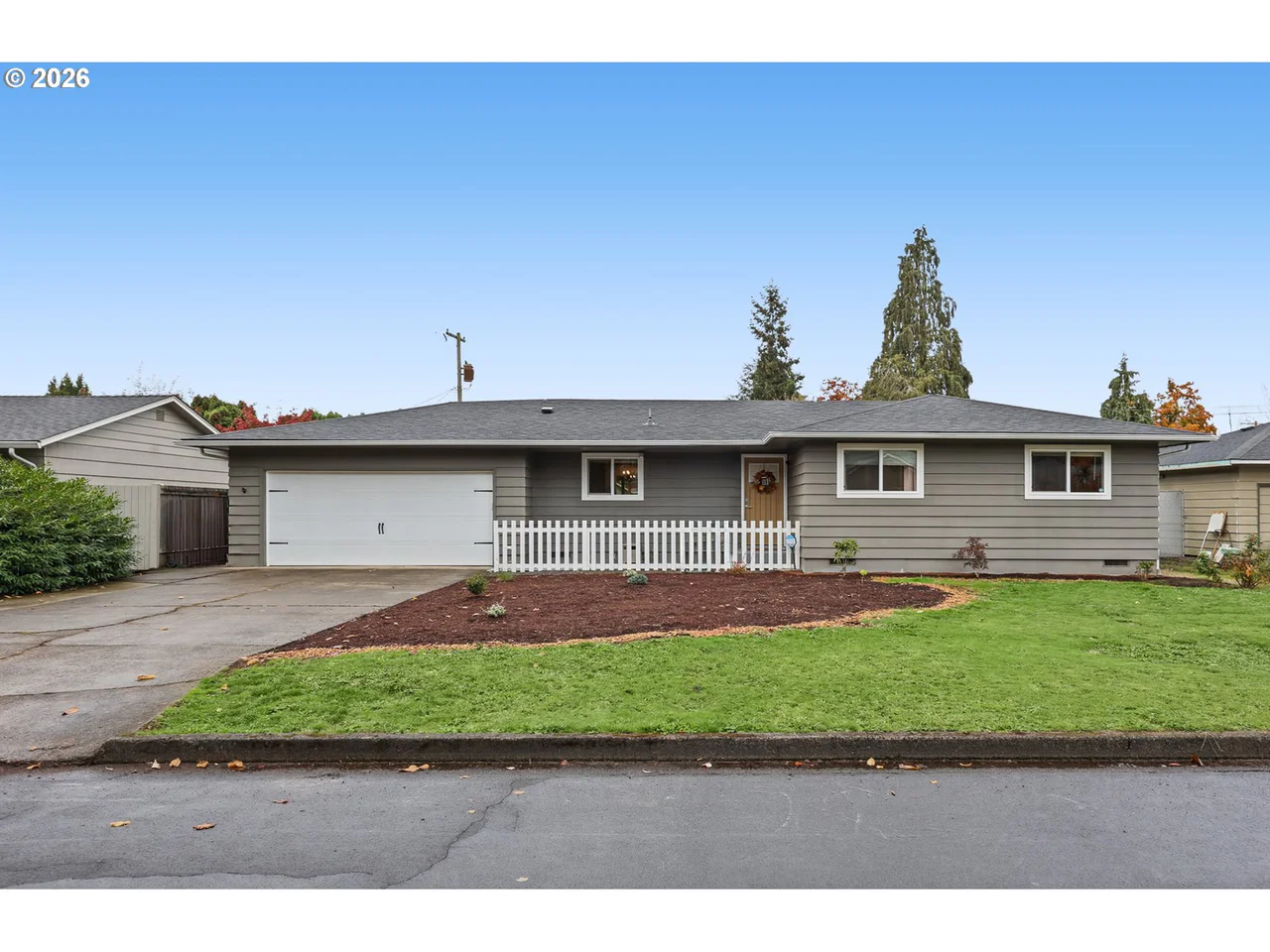 2338 ROSE BLOSSOM DR, Springfield, OR 97477, photo 1 of 40