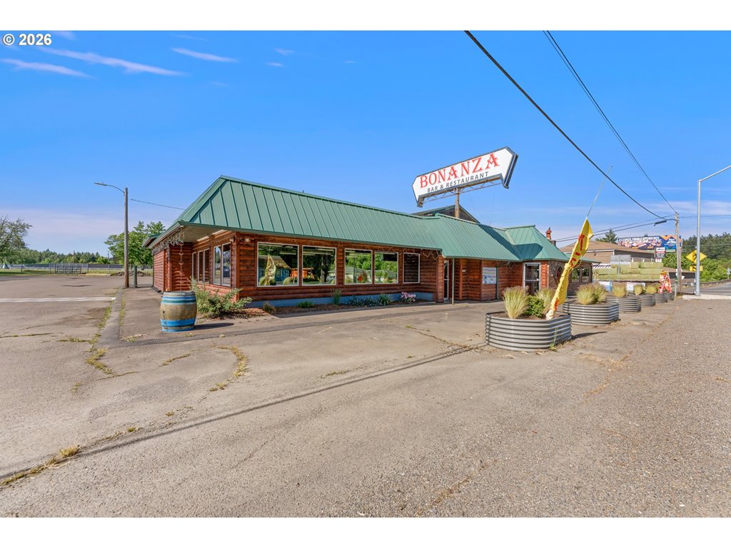 28405 Salmon River Hwy