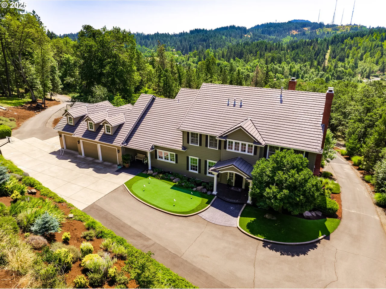 2030 W 34TH AVE, Eugene, OR 97405, photo 1 of 48