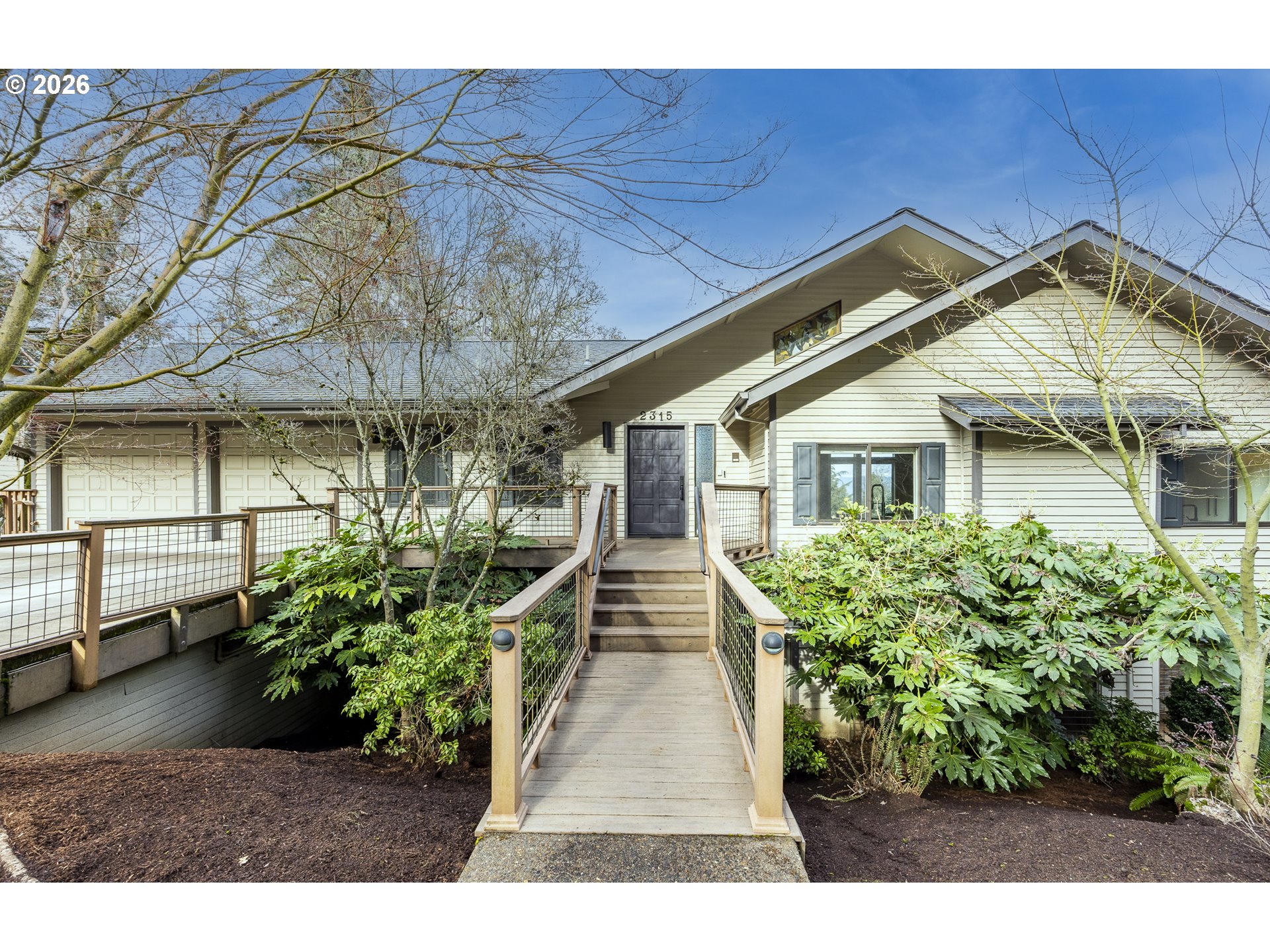 2315 W 28TH AVE, Eugene, OR 97405, photo 3 of 48