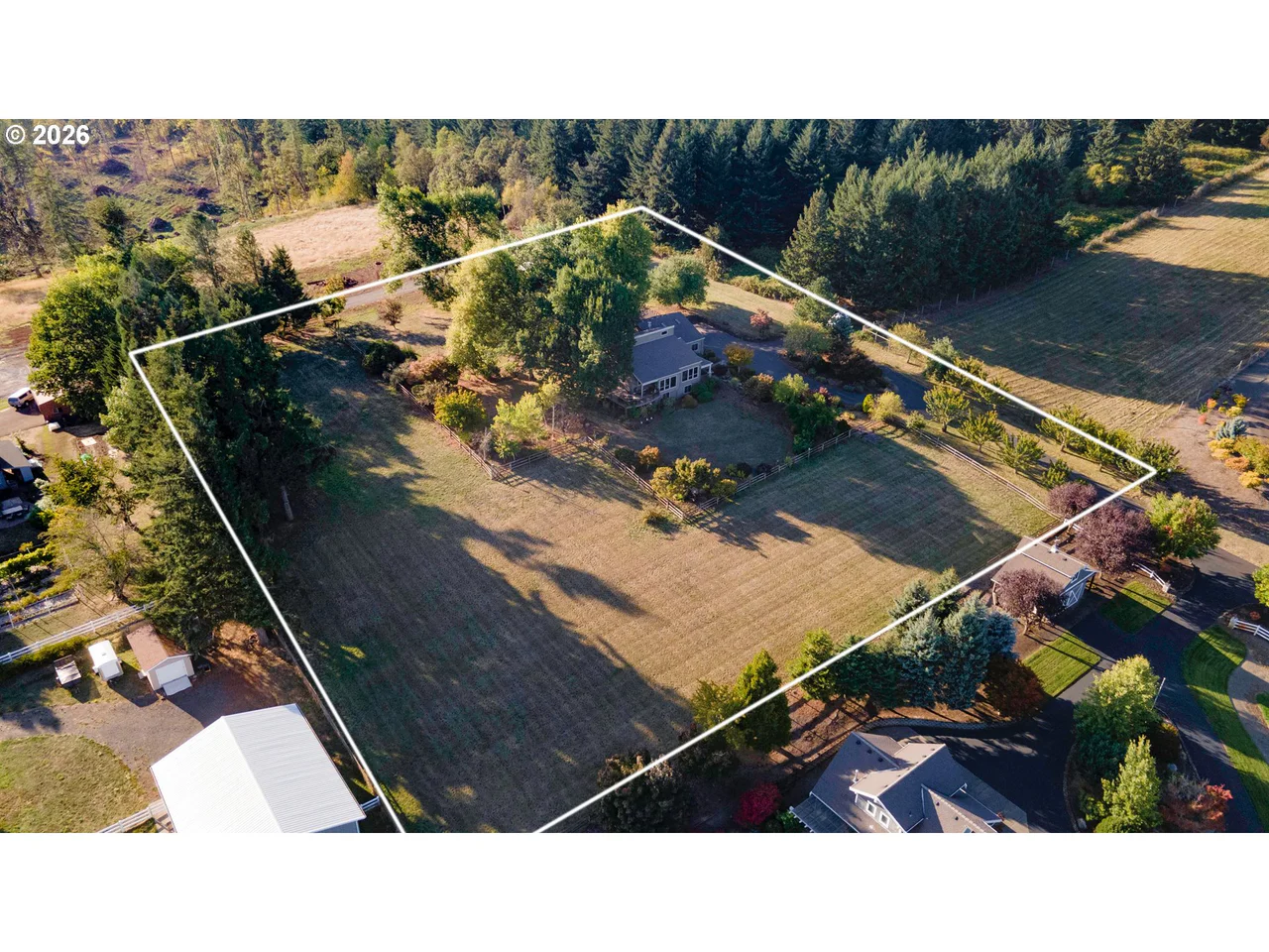 28605 SW PETES MOUNTAIN RD, West Linn, OR 97068, photo 8 of 13