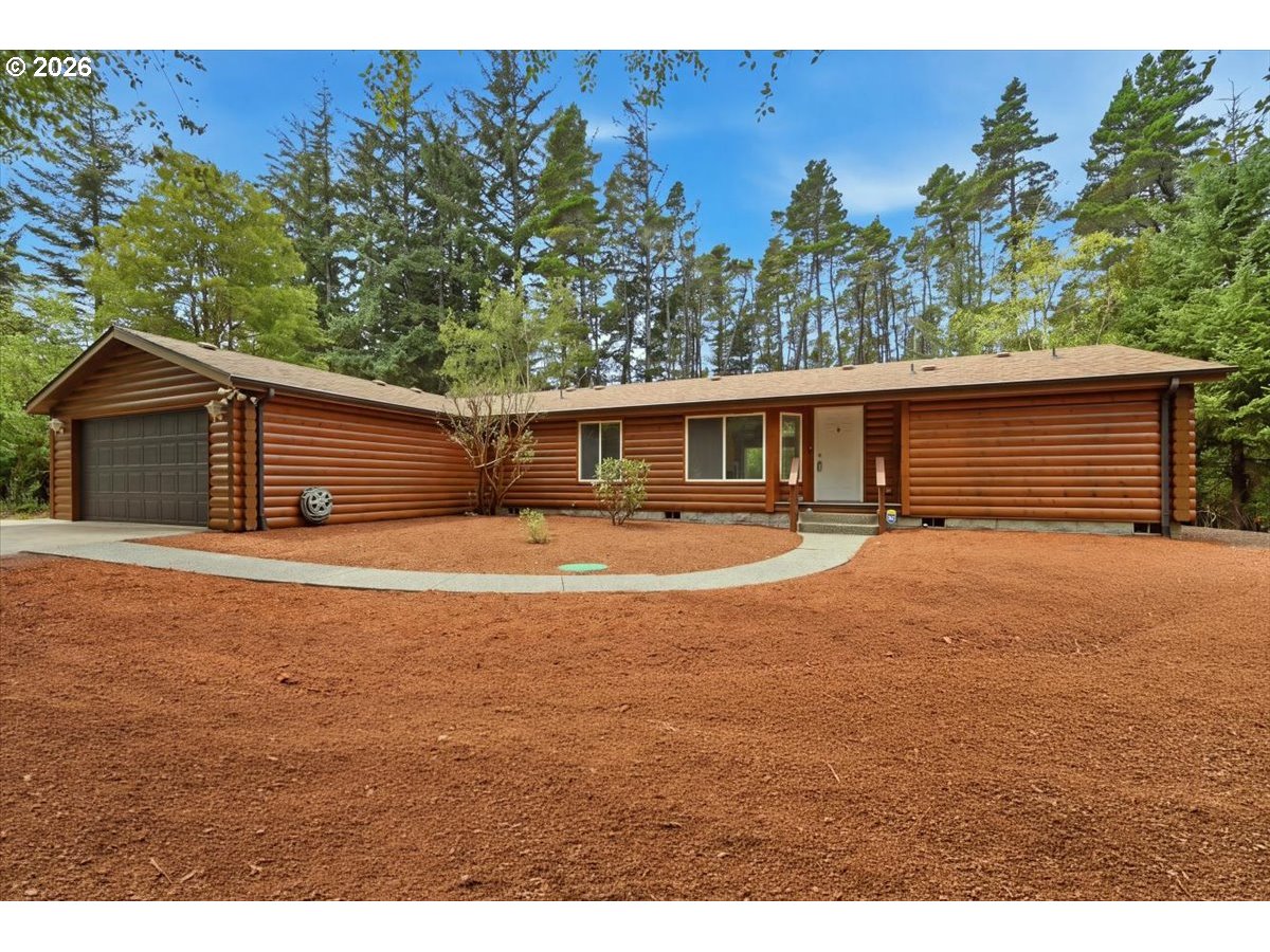 5013 HECETA BEACH RD, Florence, OR 97439, photo 2 of 48