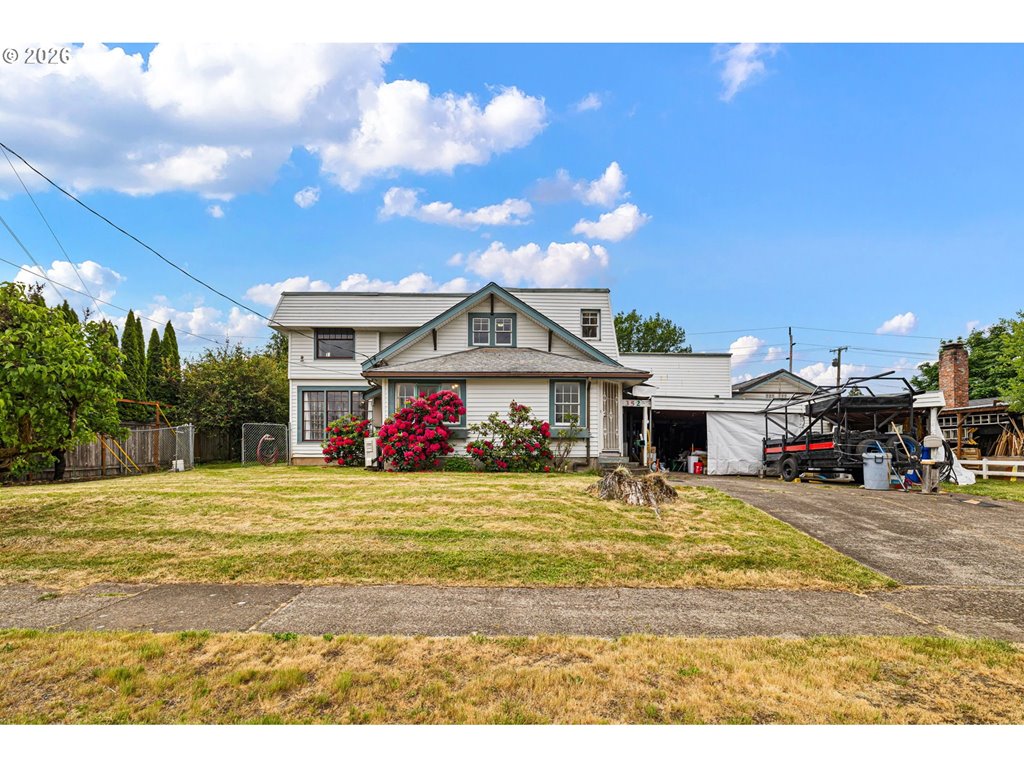 352 Ruby Ave