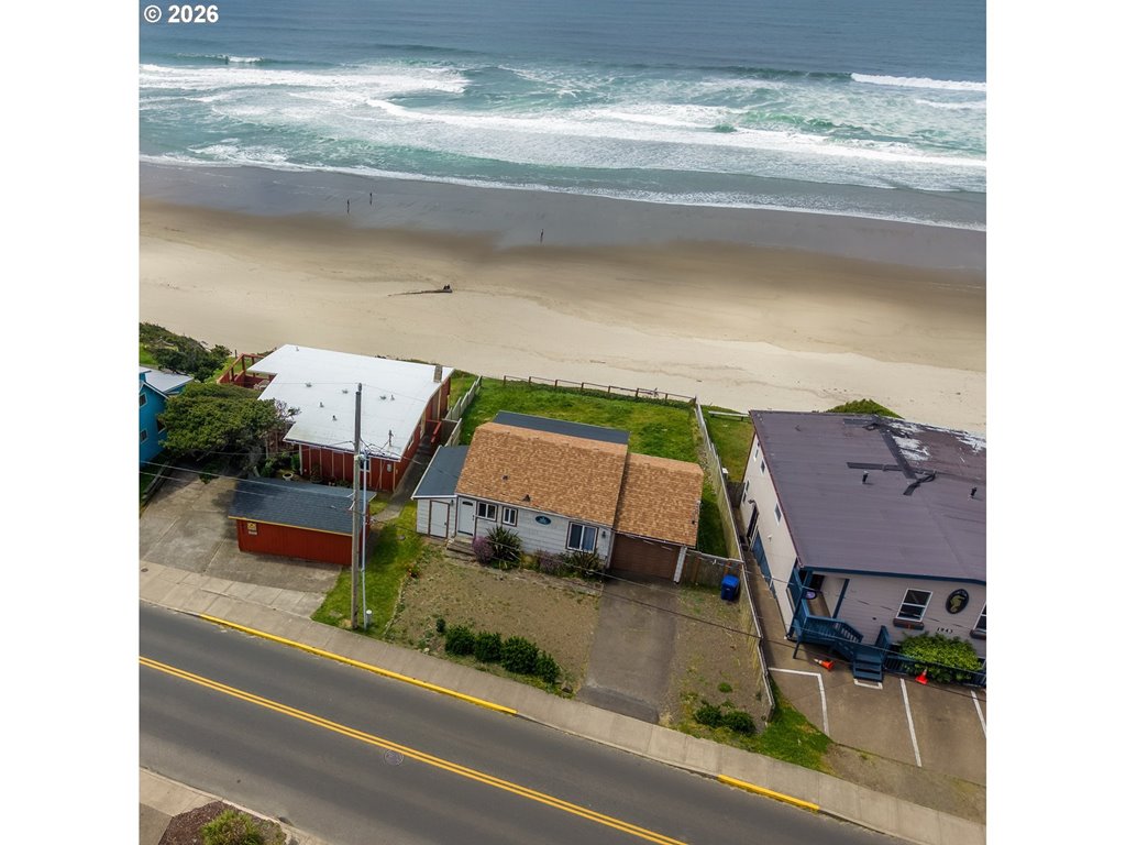 1933 NW Harbor Ave