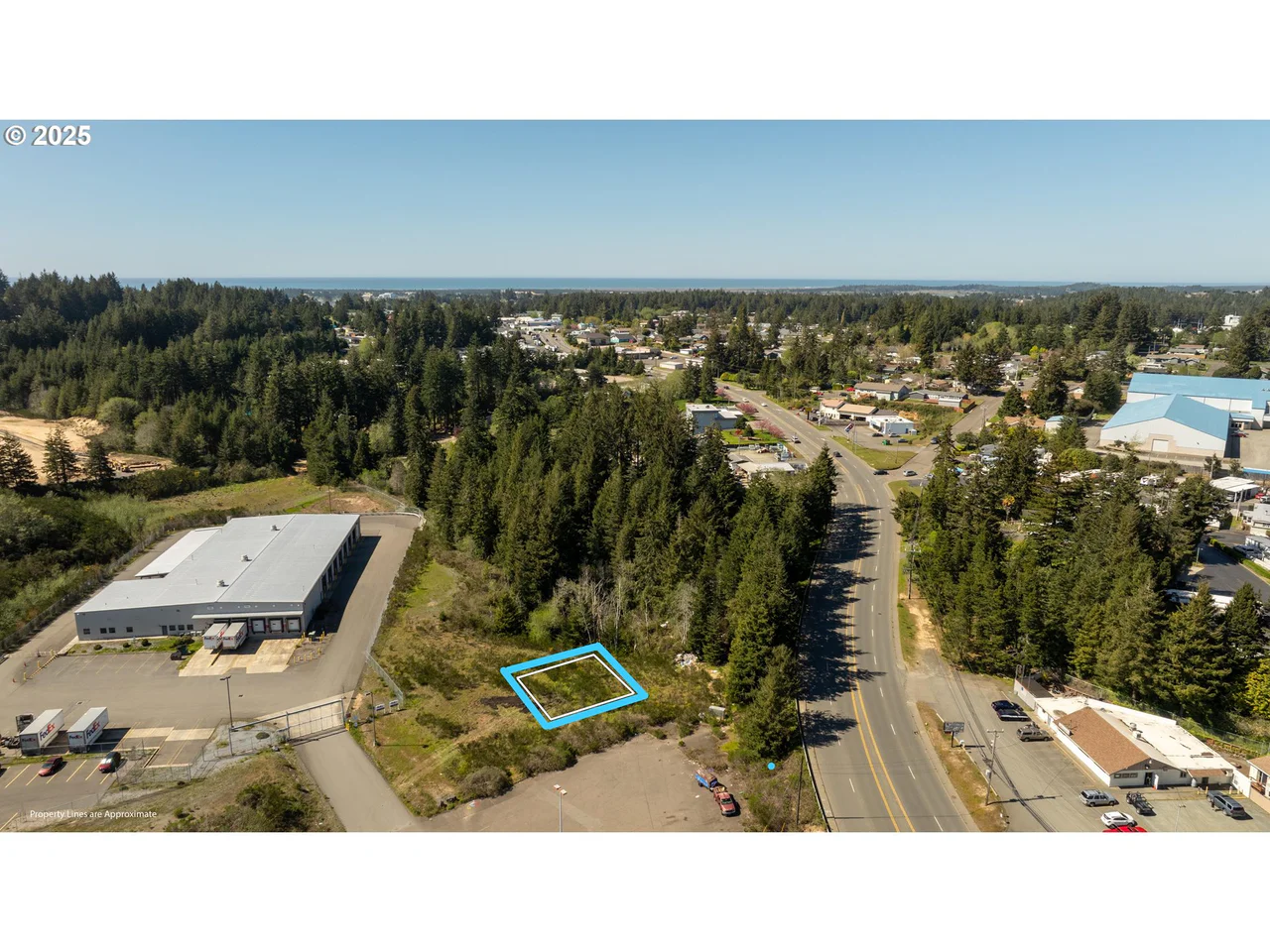 0504 Ocean BLVD SE, Coos Bay, OR 97420, photo 2 of 6