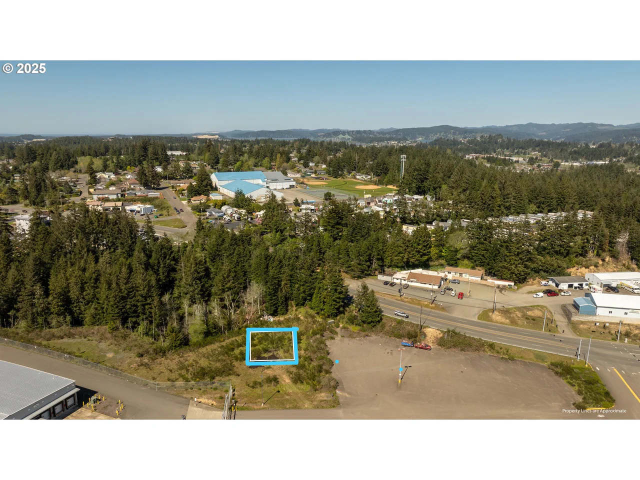 0504 Ocean BLVD SE, Coos Bay, OR 97420, photo 4 of 6