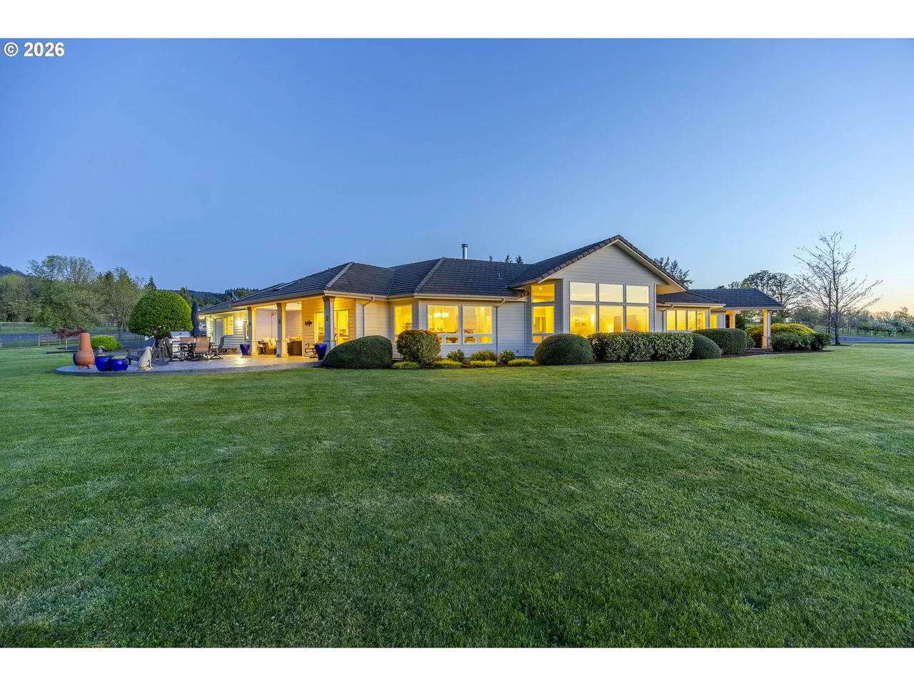 33685 VAN DUYN RD, Eugene, OR 97408, photo 7 of 48