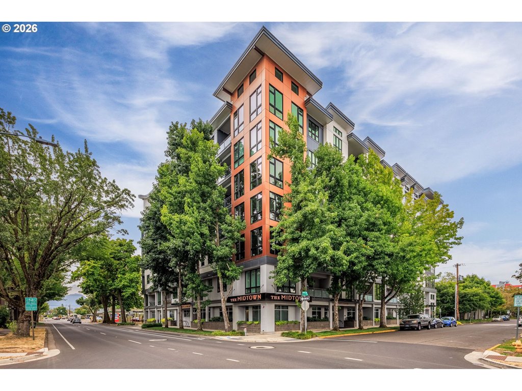 1600 Pearl St Unit 608