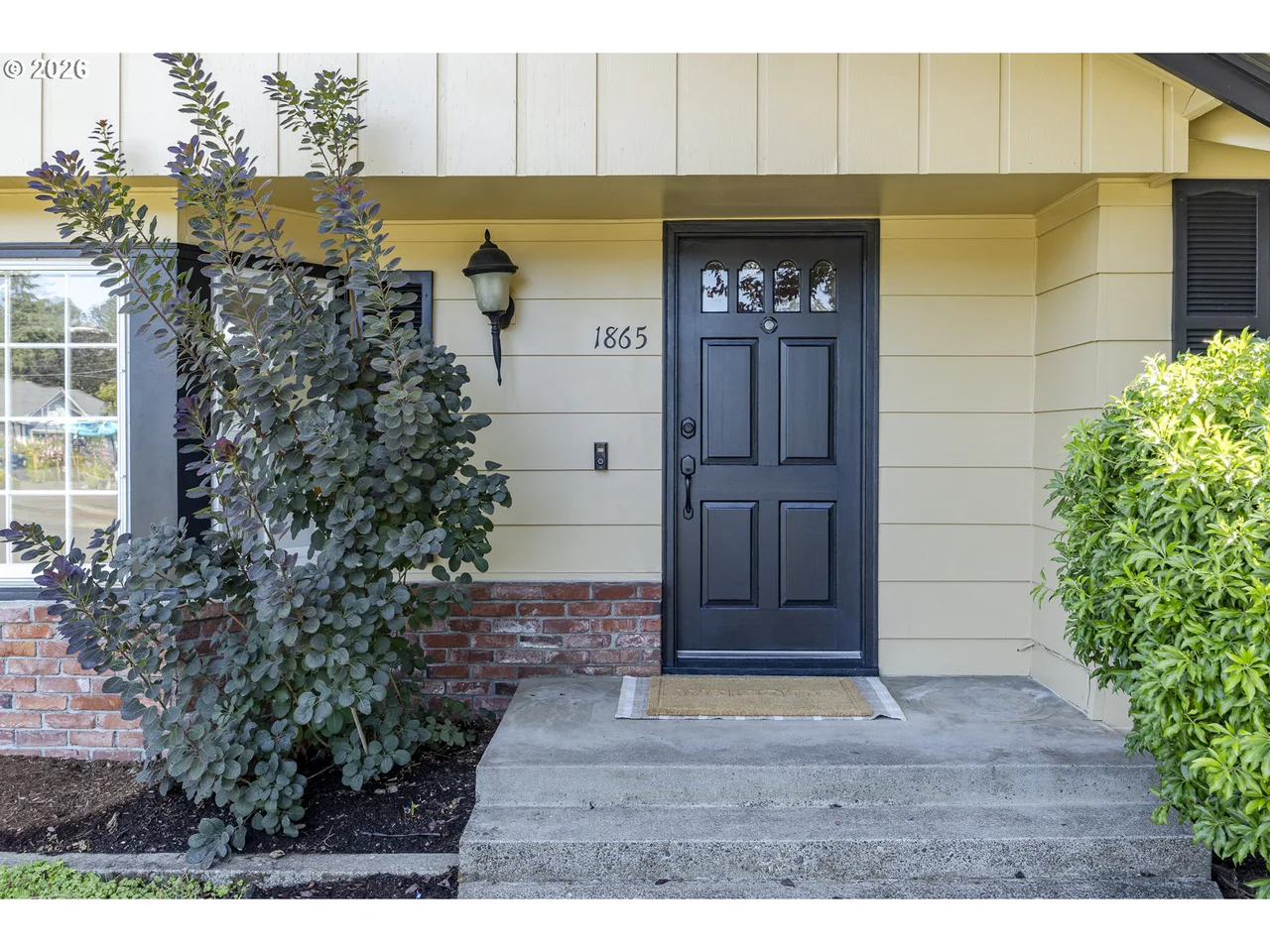 1865 TABOR ST, Eugene, OR 97401, photo 5 of 48