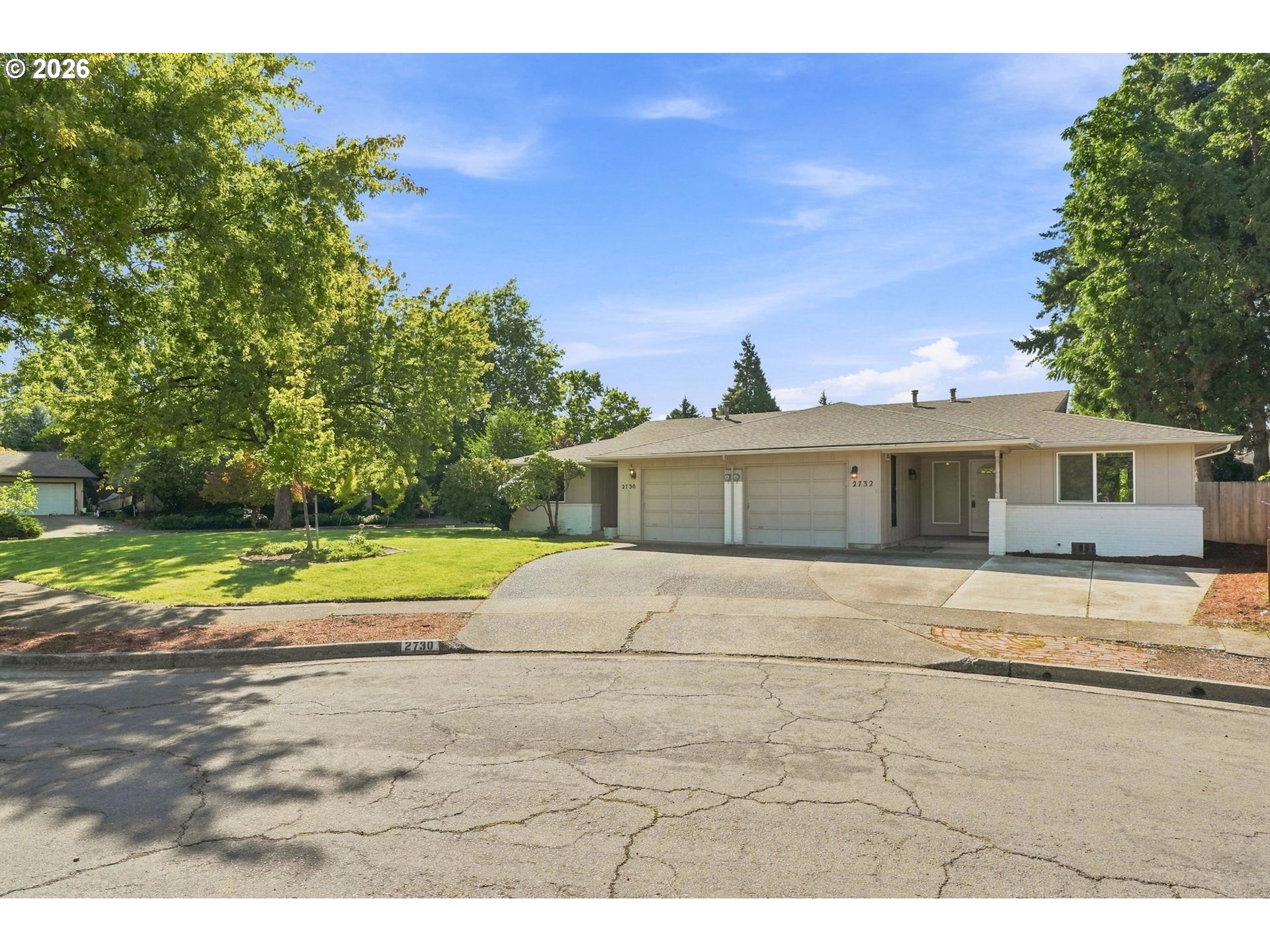 2730 CHERYL ST, Eugene, OR 97408, photo 2 of 48