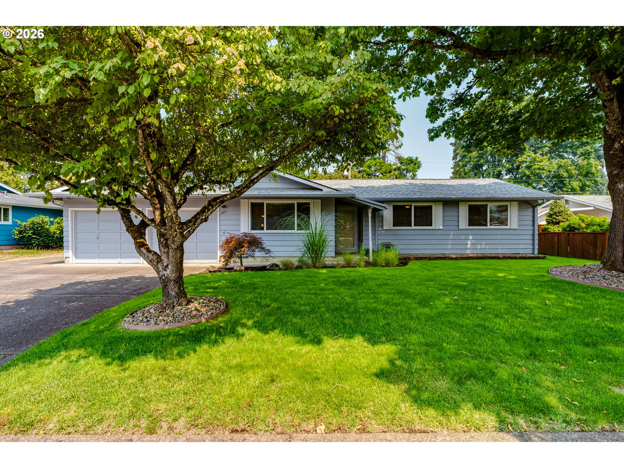 277 E ROSEWOOD AVE, Eugene, OR 97404, photo 2 of 36