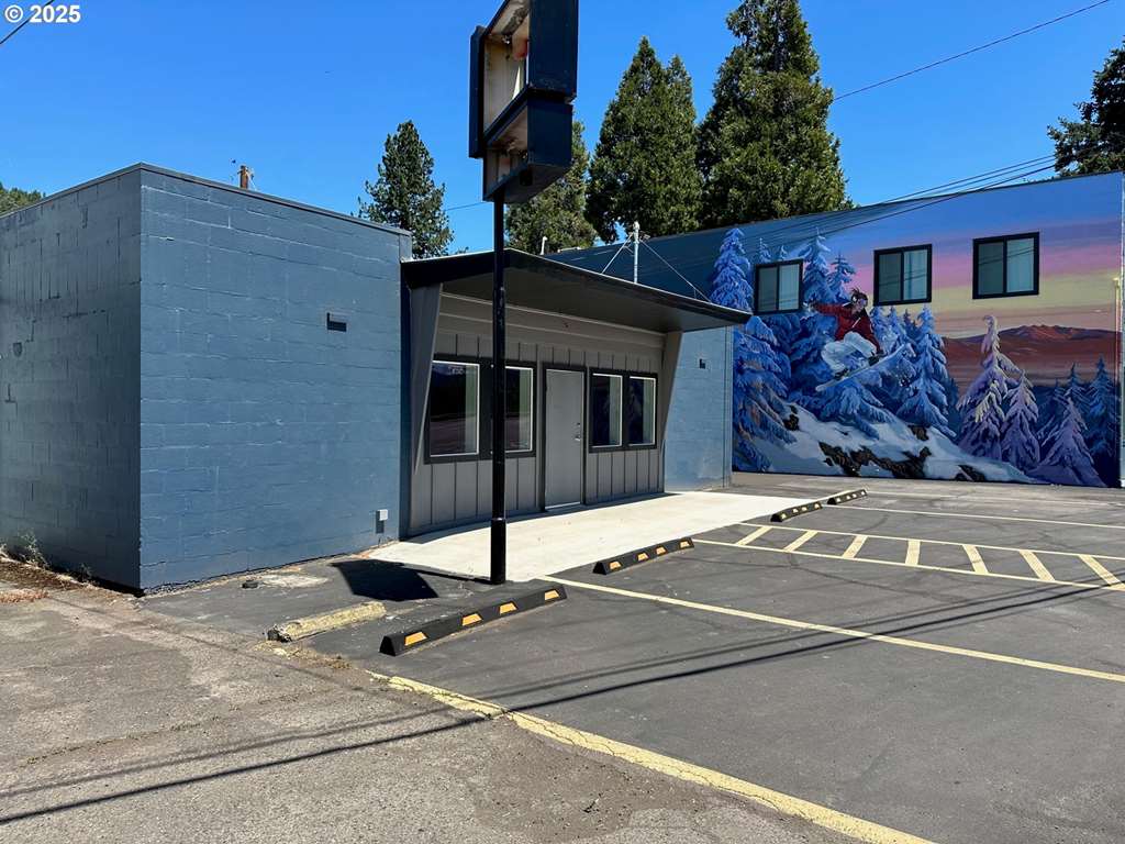 48017 Highway 58