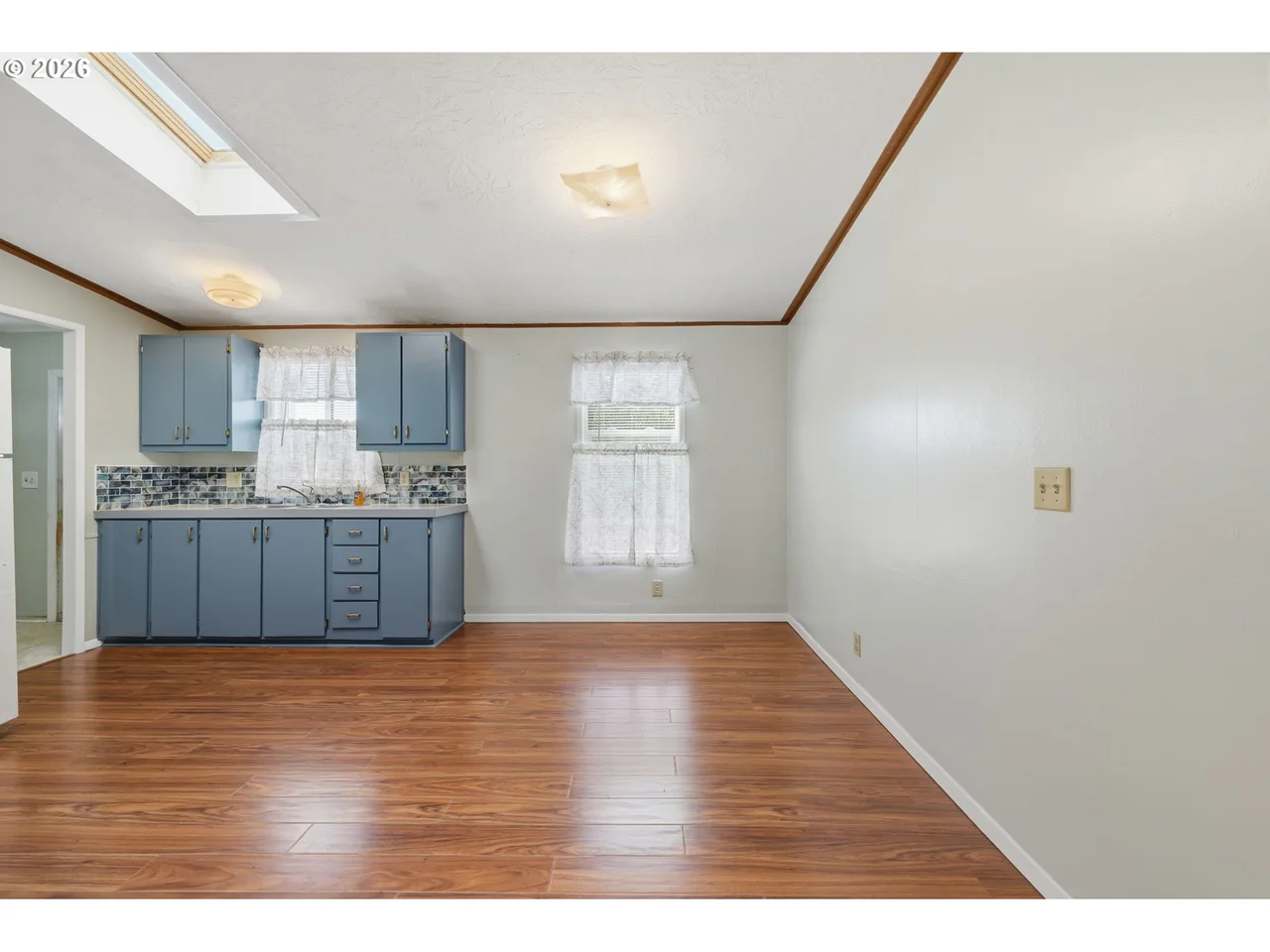 4966 PARSONS AVE, Eugene, OR 97402, photo 5 of 31