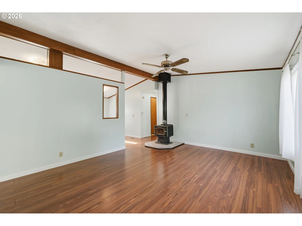 4966 PARSONS AVE, Eugene, OR 97402, photo 4 of 31