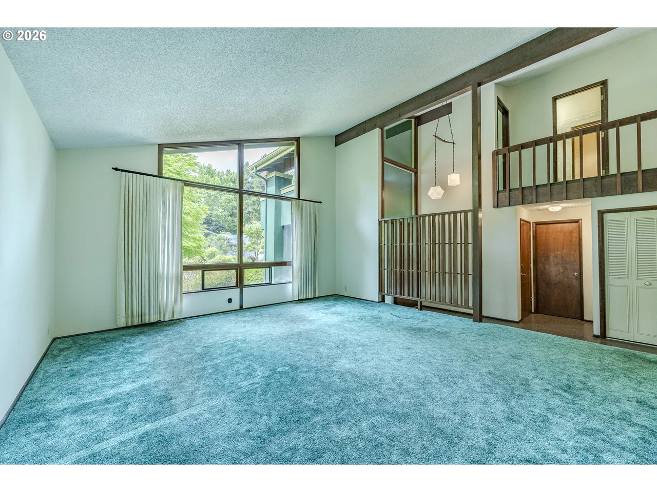 3365 BUCKINGHAM AVE, Eugene, OR 97401, photo 6 of 47