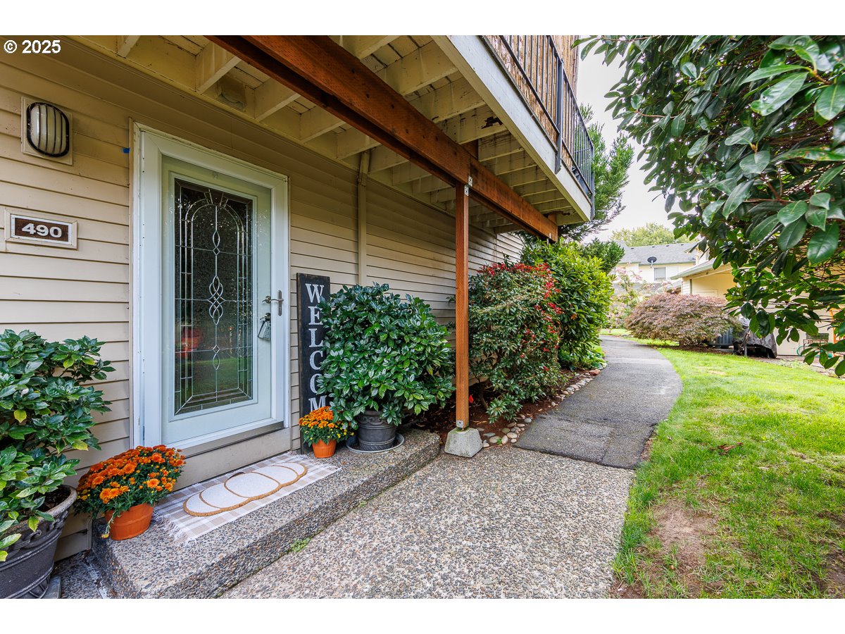 490 N Hayden Island Dr Unit 98