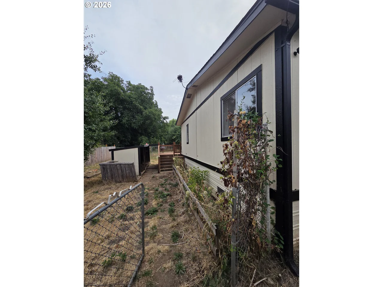 317 APPLEGATE AVE, Drain, OR 97435, photo 7 of 21