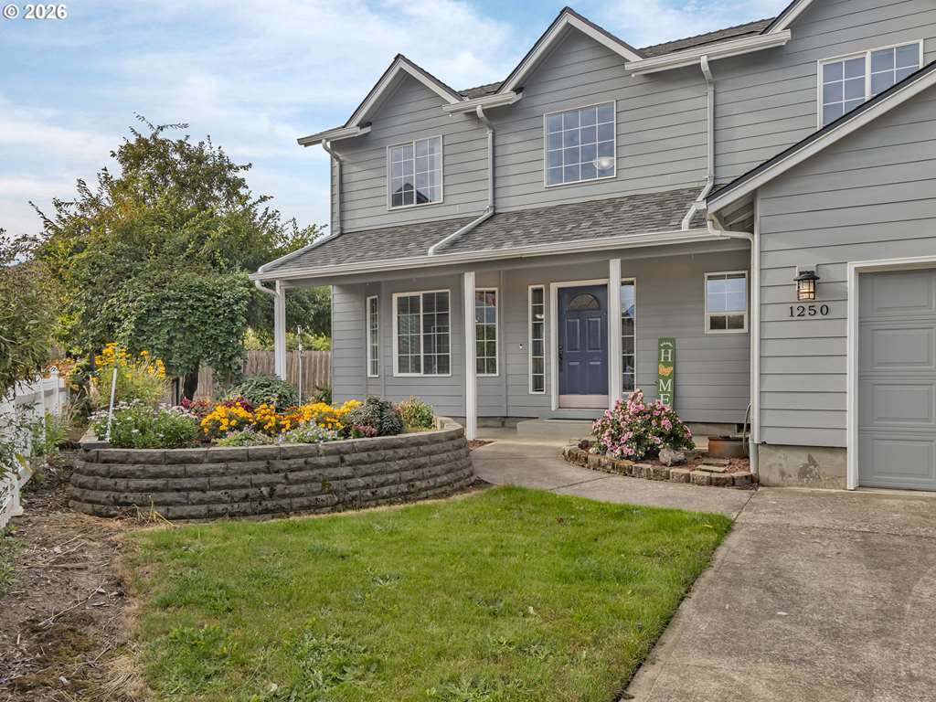 1250 Horizon Ridge Ct NE