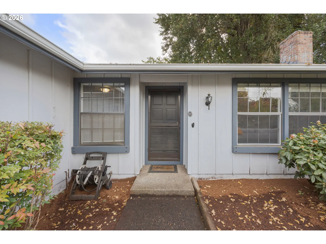 2560 SNELLING DR, Eugene, OR 97408, photo 5 of 41